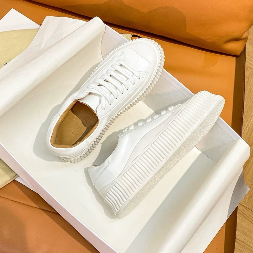 Comfortable white shoes